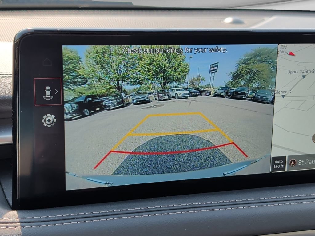Used 2025 Genesis G70 2.5T AWD/4WD image 22