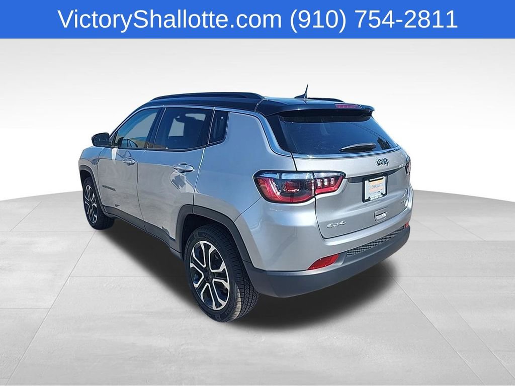 Used 2022 Jeep Compass Limited AWD/4WD image 23