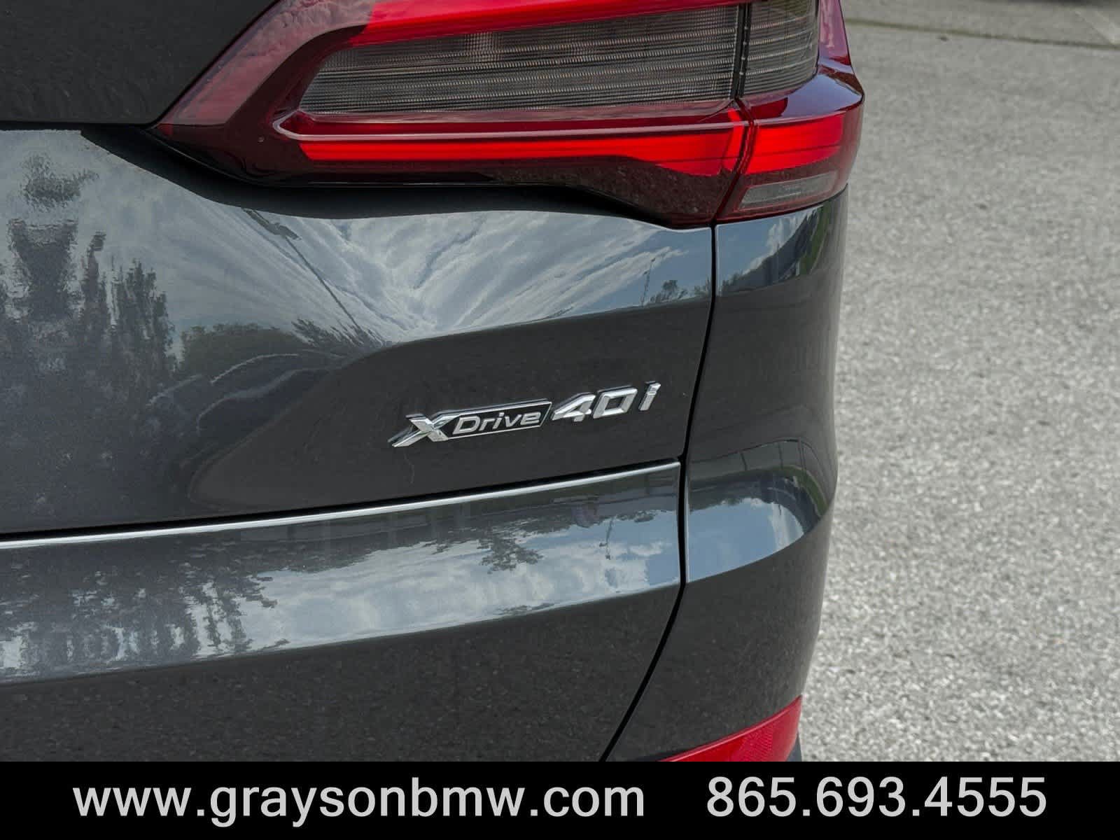 Used 2023 BMW X5 xDrive40i w/ Executive Package AWD/4WD image 11