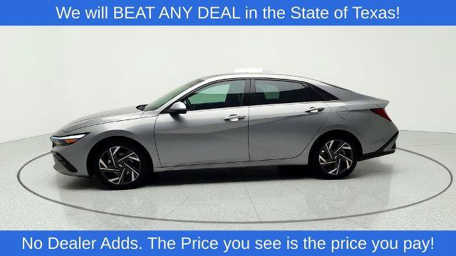 Used 2025 Hyundai Elantra SEL FWD image 4