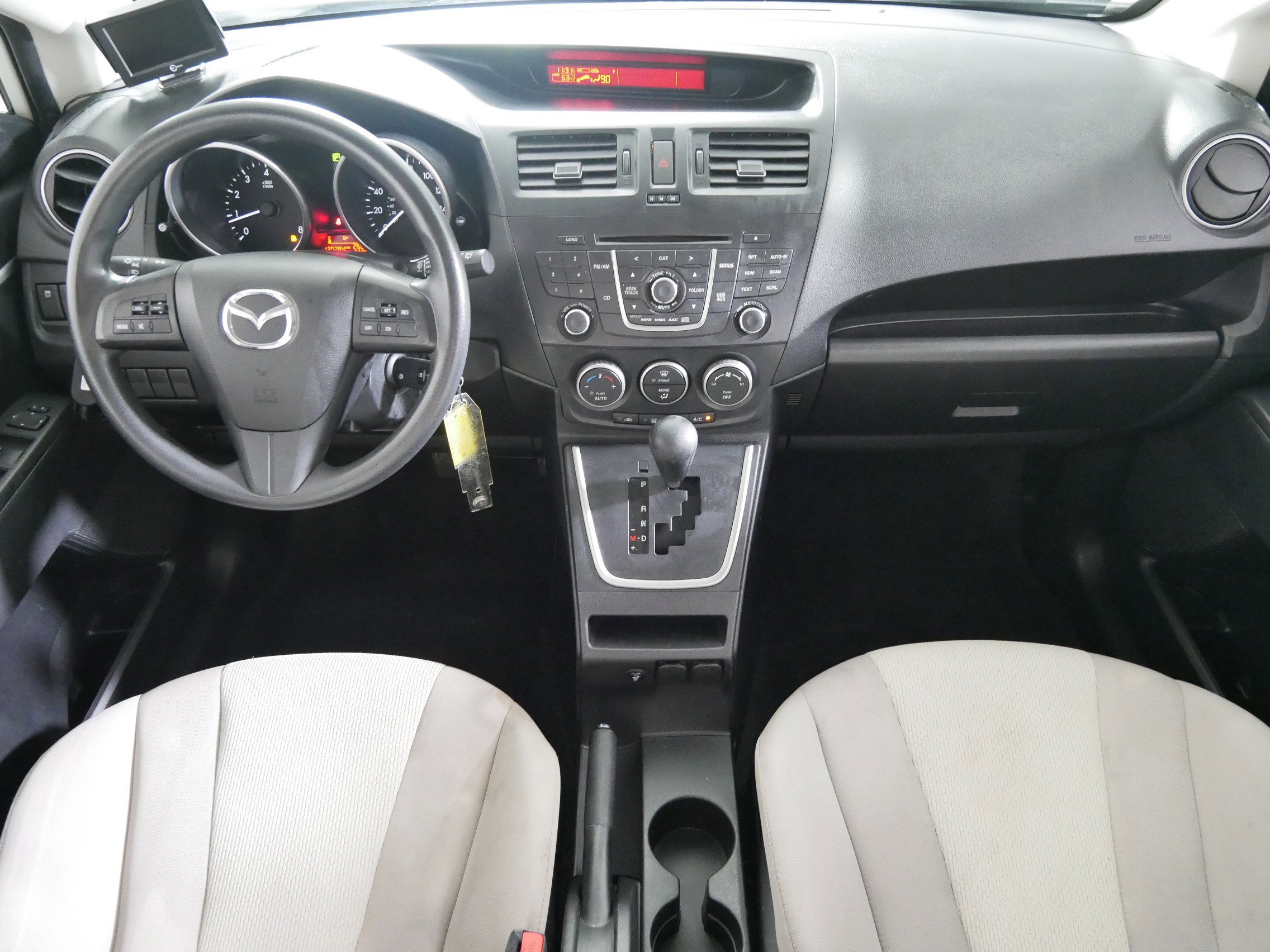 Used 2015 MAZDA MAZDA5 Sport image 10