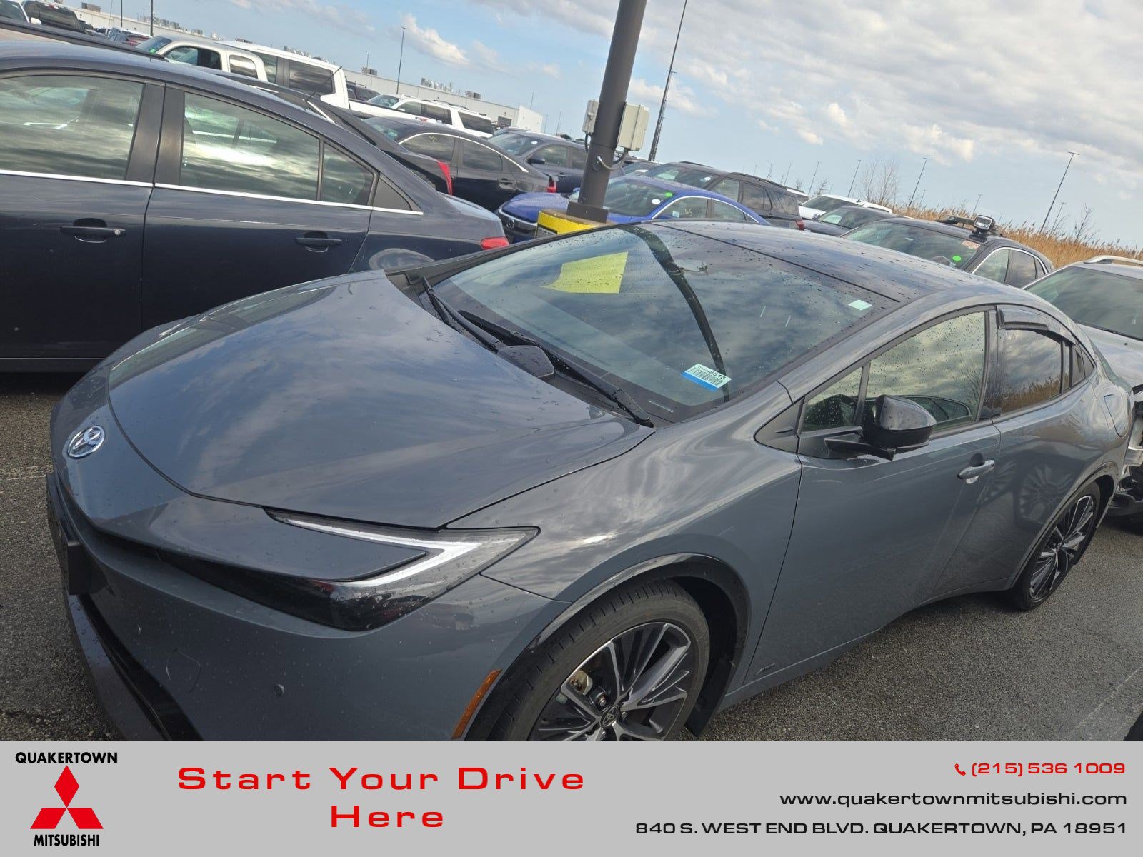 Used 2024 Toyota Prius XLE AWD/4WD image 1