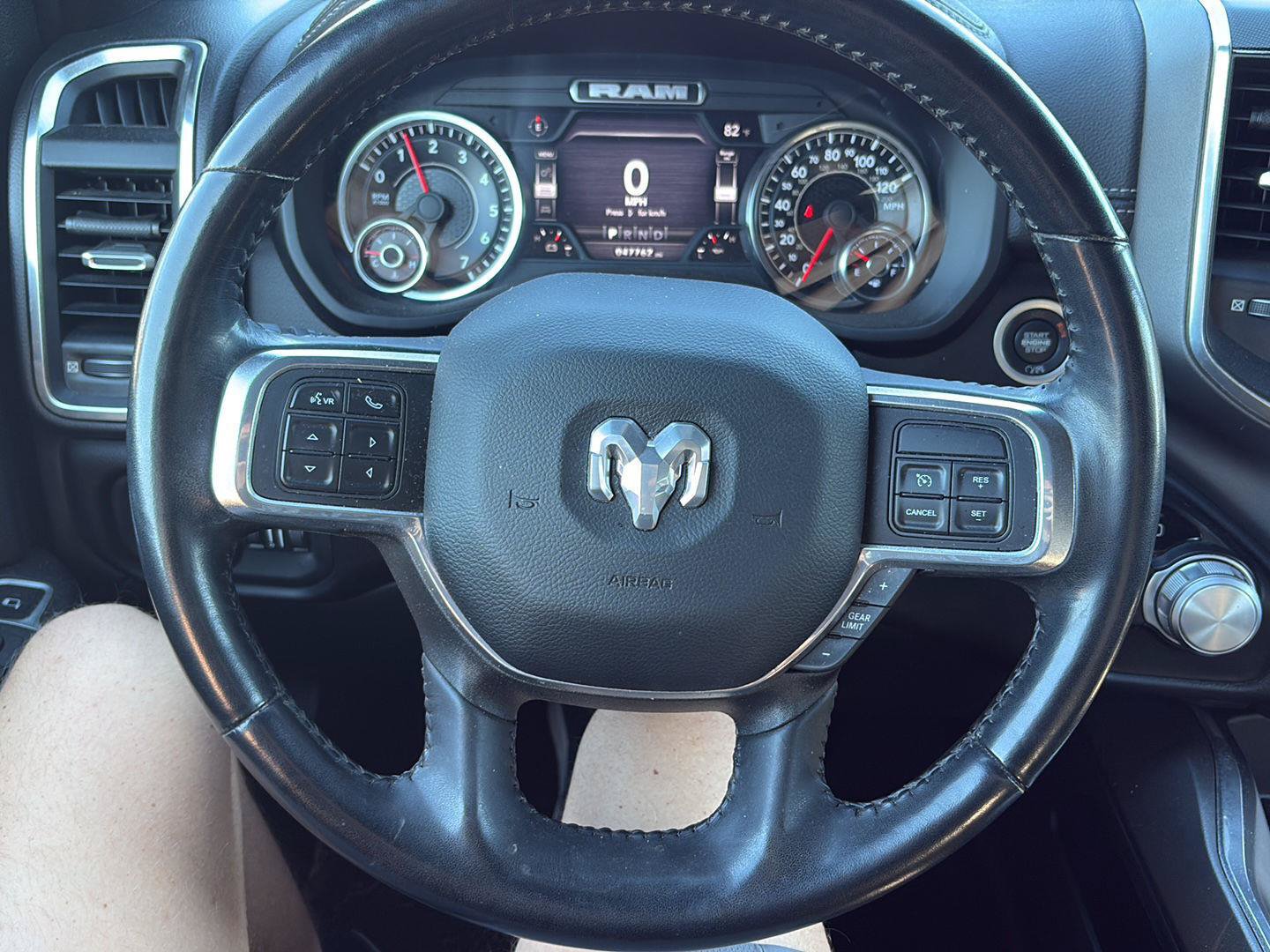 Used 2022 RAM 2500 Laramie AWD/4WD image 8
