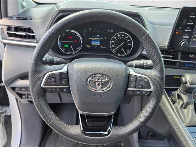 Used 2023 Toyota Sienna Limited AWD/4WD image 13
