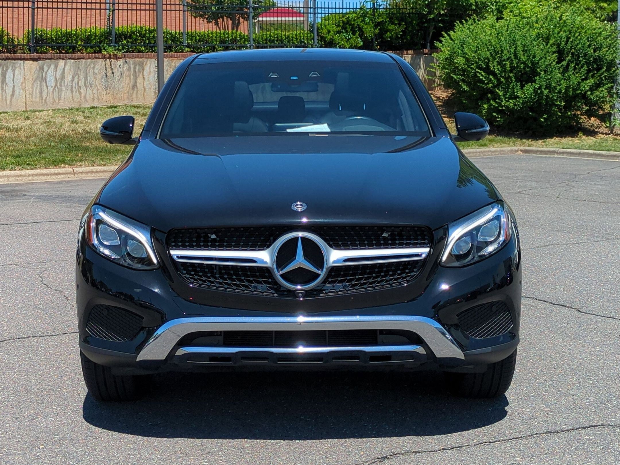 Used 2019 Mercedes-Benz GLC 300 4MATIC Coupe image 8