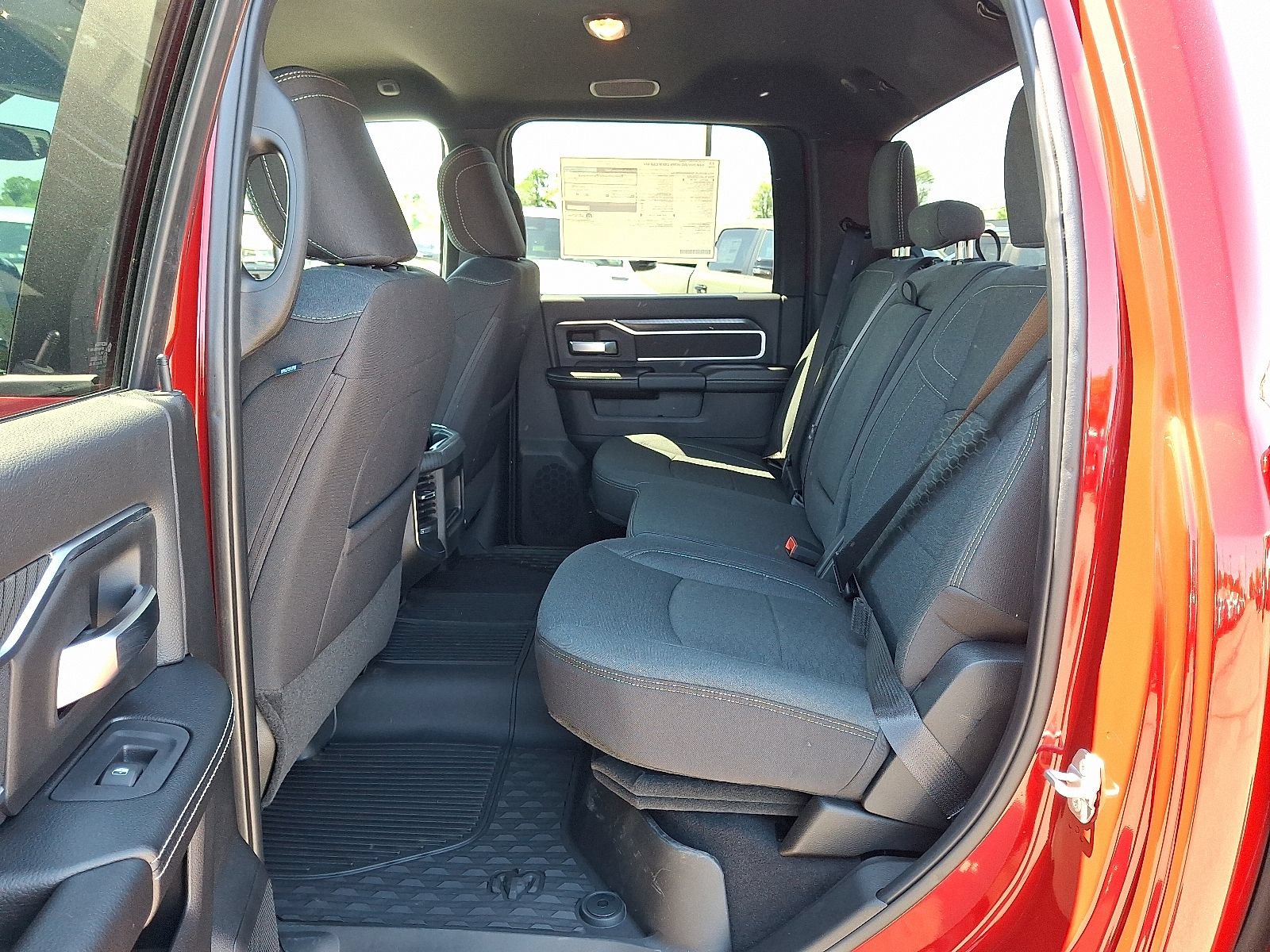 New 2026 RAM 2500 Big Horn AWD/4WD image 6
