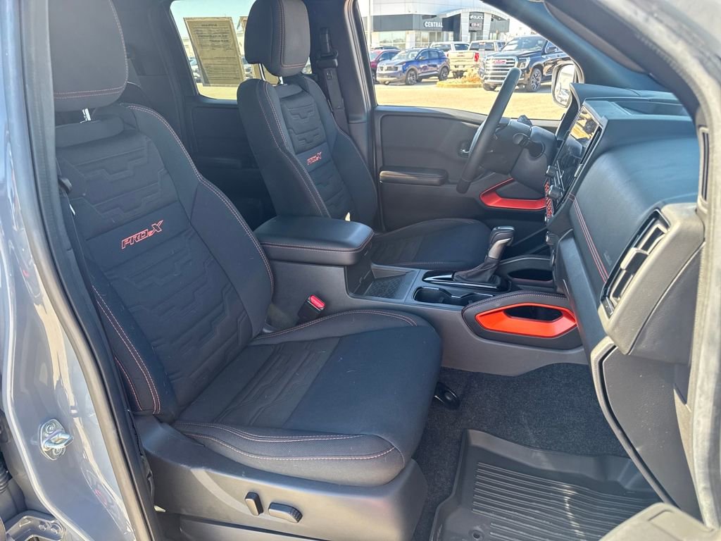 Used 2025 Nissan Frontier Pro-X w/ Pro Convenience Package image 10