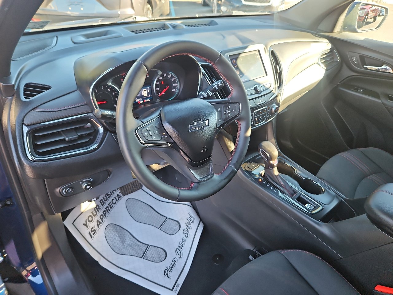 Used 2023 Chevrolet Equinox RS image 13