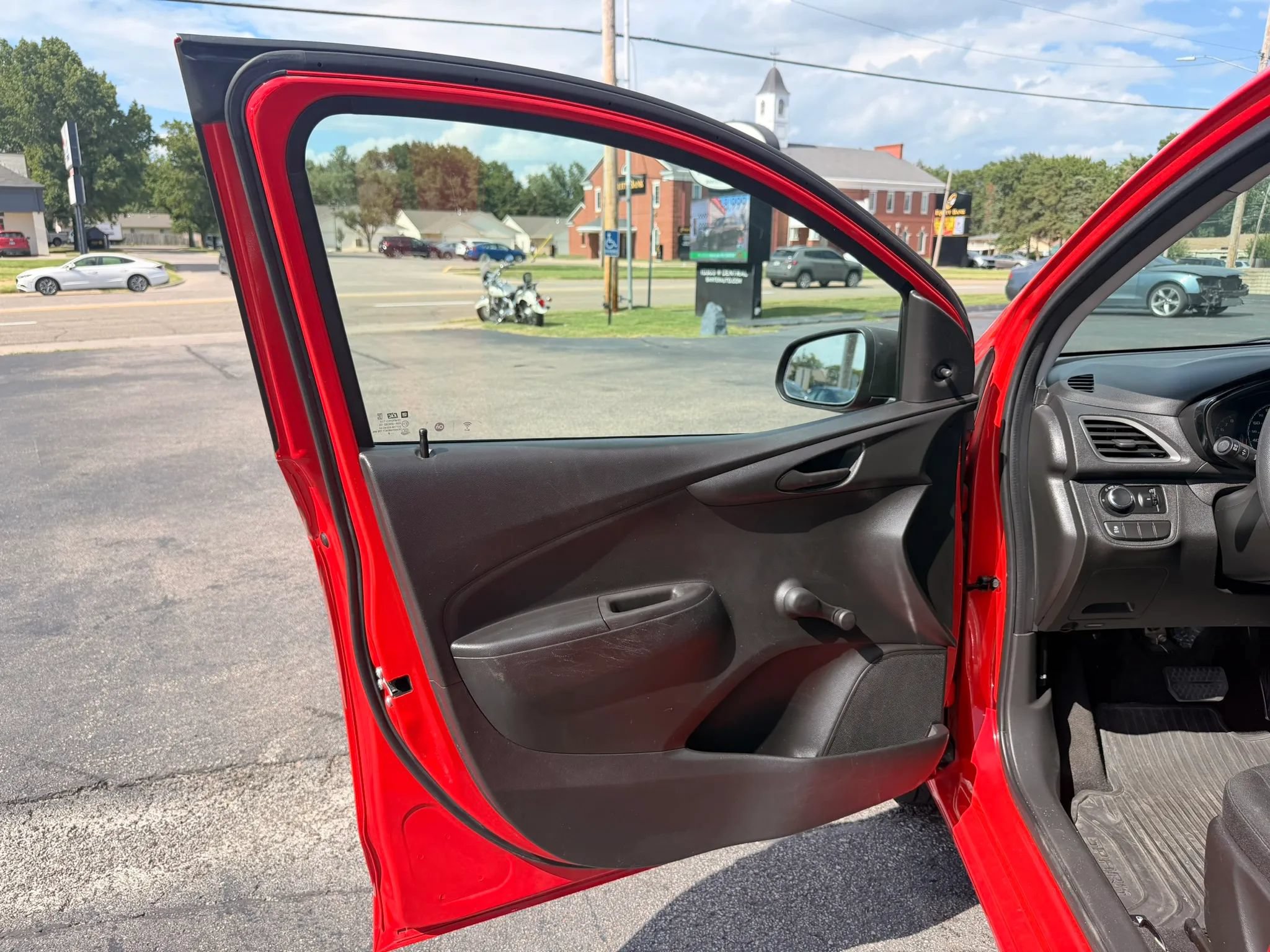 Used 2020 Chevrolet Spark LS FWD image 9