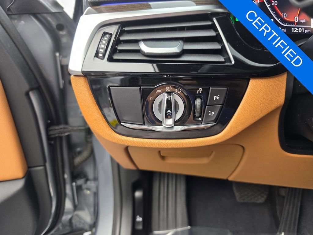 Certified 2023 BMW 530i w/ Premium Package image 25