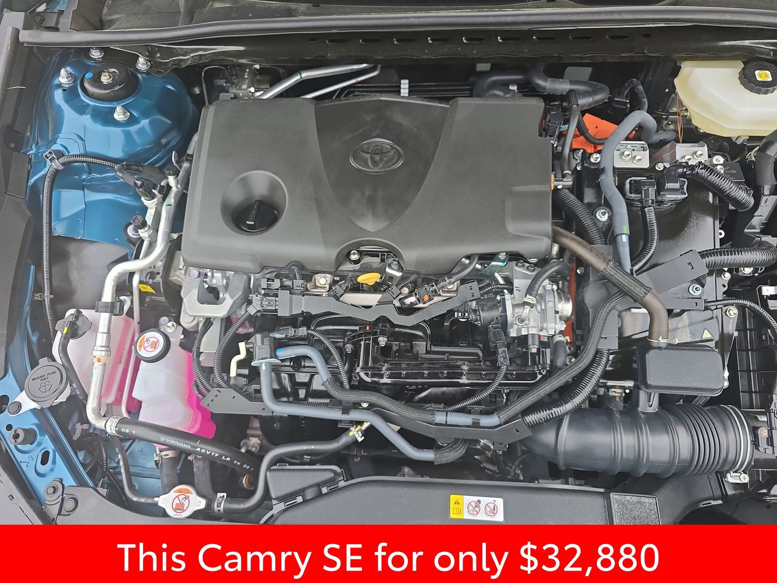 Used 2025 Toyota Camry SE w/ Convenience Package image 35