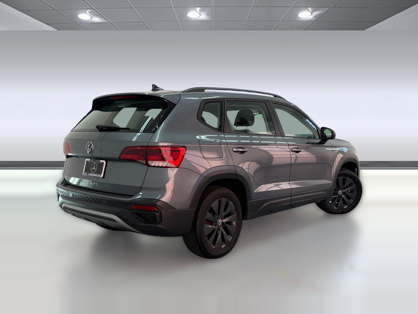 Used 2023 Volkswagen Taos S w/ Driver Assistance Package FWD image 8