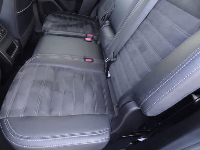 Used 2024 Mitsubishi Outlander SE AWD/4WD image 8