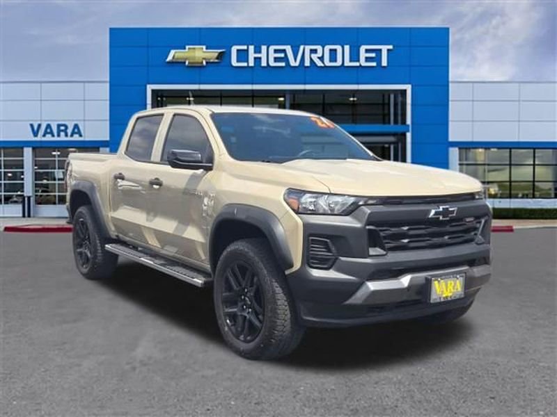 Certified 2024 Chevrolet Colorado Trail Boss AWD/4WD image 7