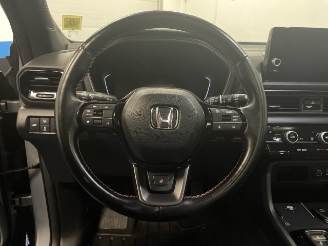 Certified 2025 Honda Pilot TrailSport image 14