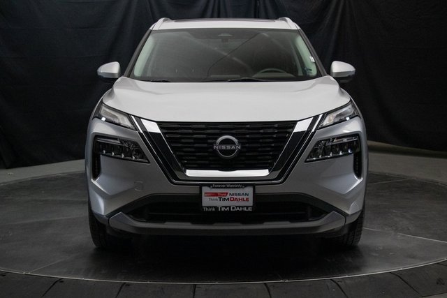 Used 2023 Nissan Rogue SV w/ SV Premium Package image 4