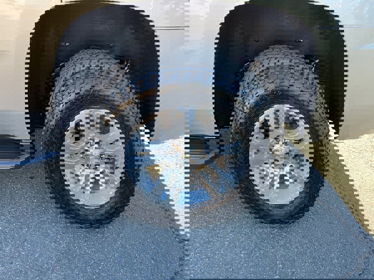 Used 2018 Chevrolet Tahoe LT image 46