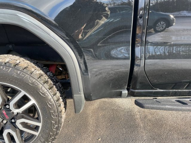 Certified 2023 GMC Sierra 1500 AT4 w/ AT4 Premium Package image 16