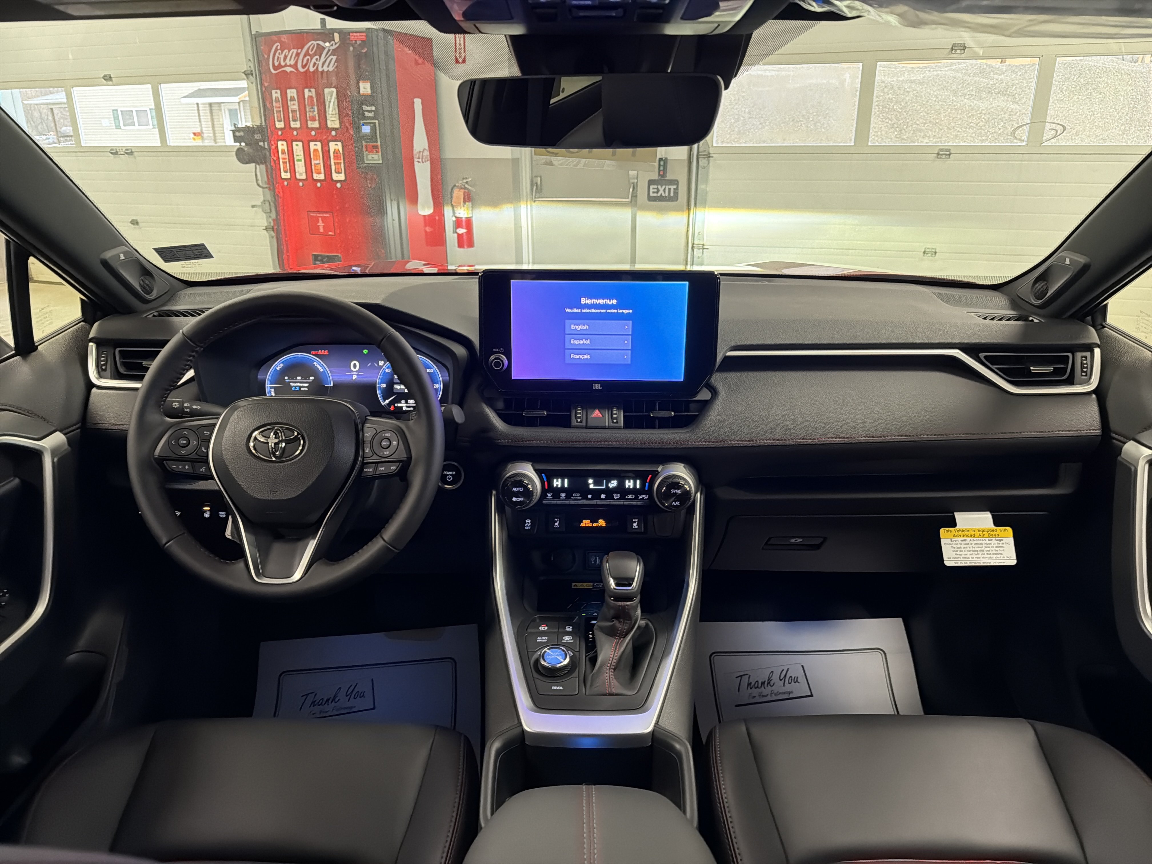 New 2025 Toyota RAV4 XSE w/ Weather Package AWD/4WD image 16