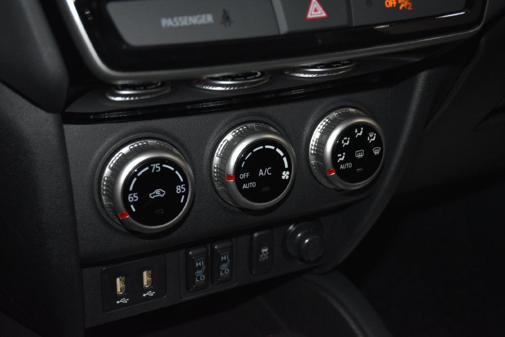 New 2027 Mitsubishi Outlander Sport LE AWD/4WD image 21