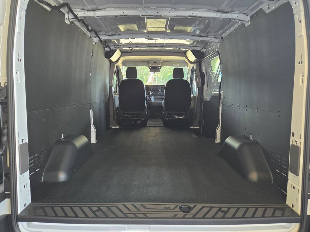 New 2025 Ford Transit 150 Low Roof w/ Load Area Protection Package RWD image 9