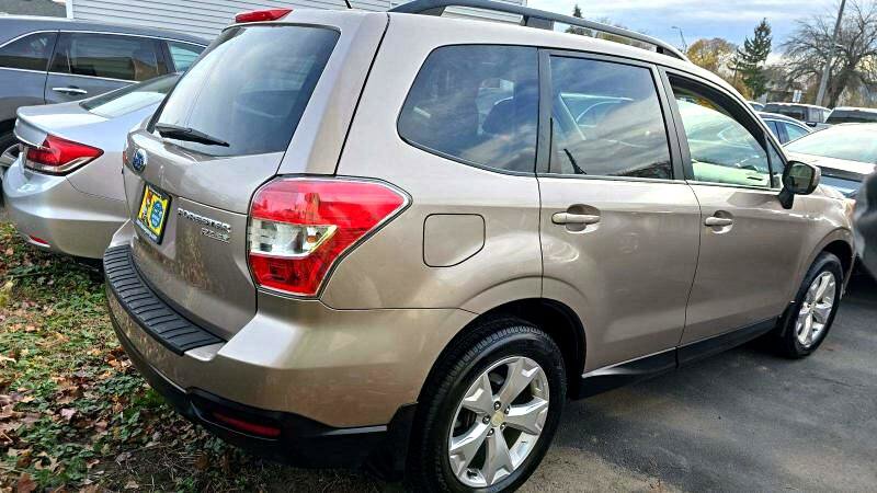 Used 2015 Subaru Forester 2.5i Premium w/ All-Weather Package image 3