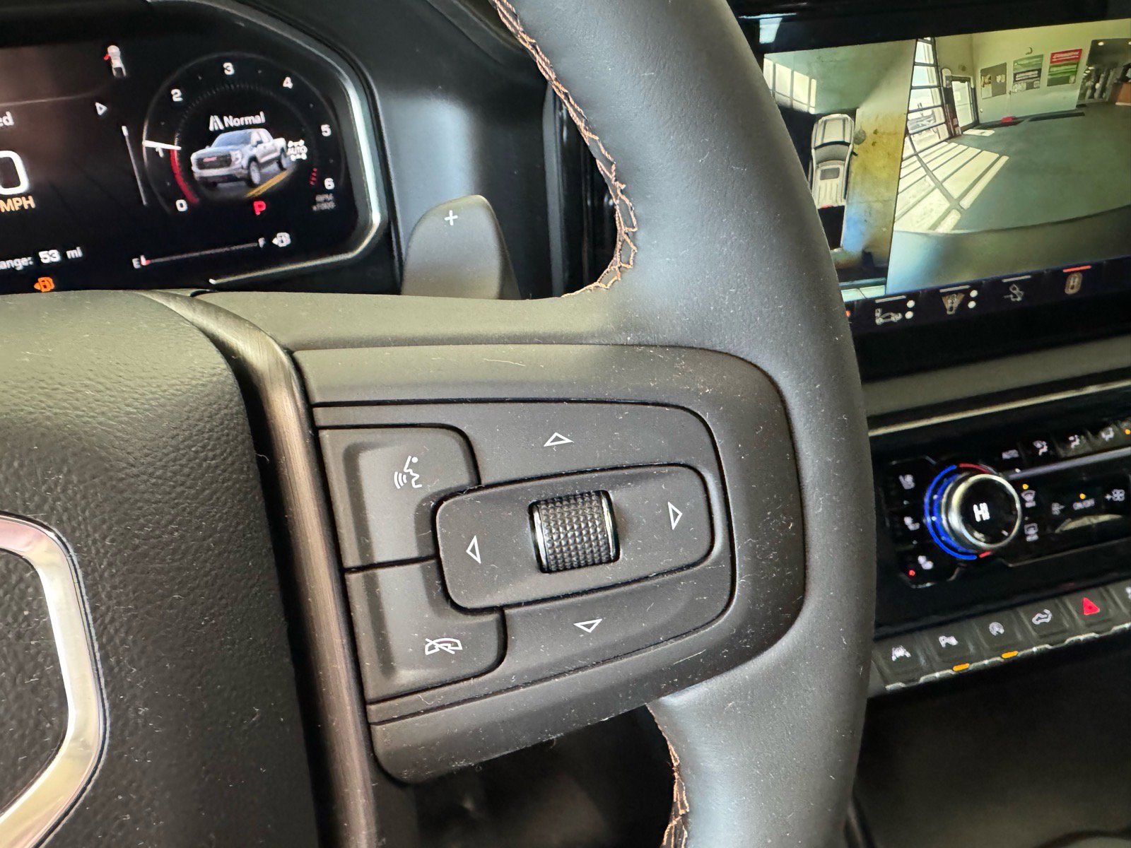 New 2026 GMC Sierra 1500 AT4 w/ AT4 Premium Package AWD/4WD image 27