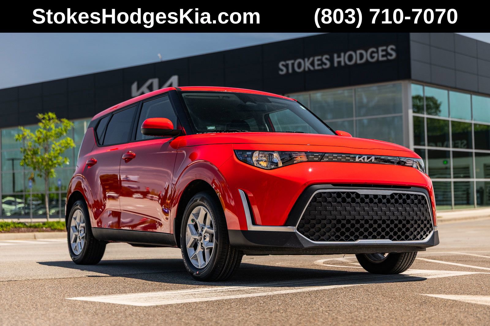 Used 2025 Kia Soul LX w/ LX Technology Package FWD image 1