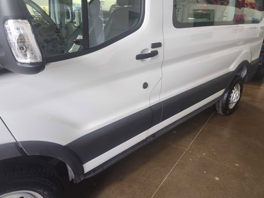 Used 2024 Ford Transit 250 Low Roof AWD image 31