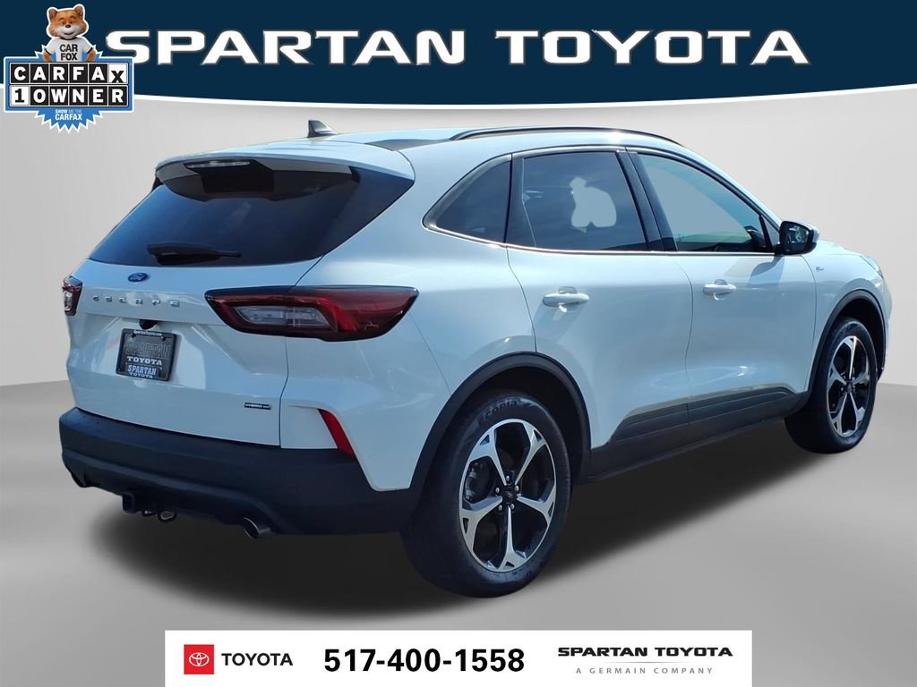 Used 2025 Ford Escape ST-Line Select w/ Tech Pack #1 AWD/4WD image 7