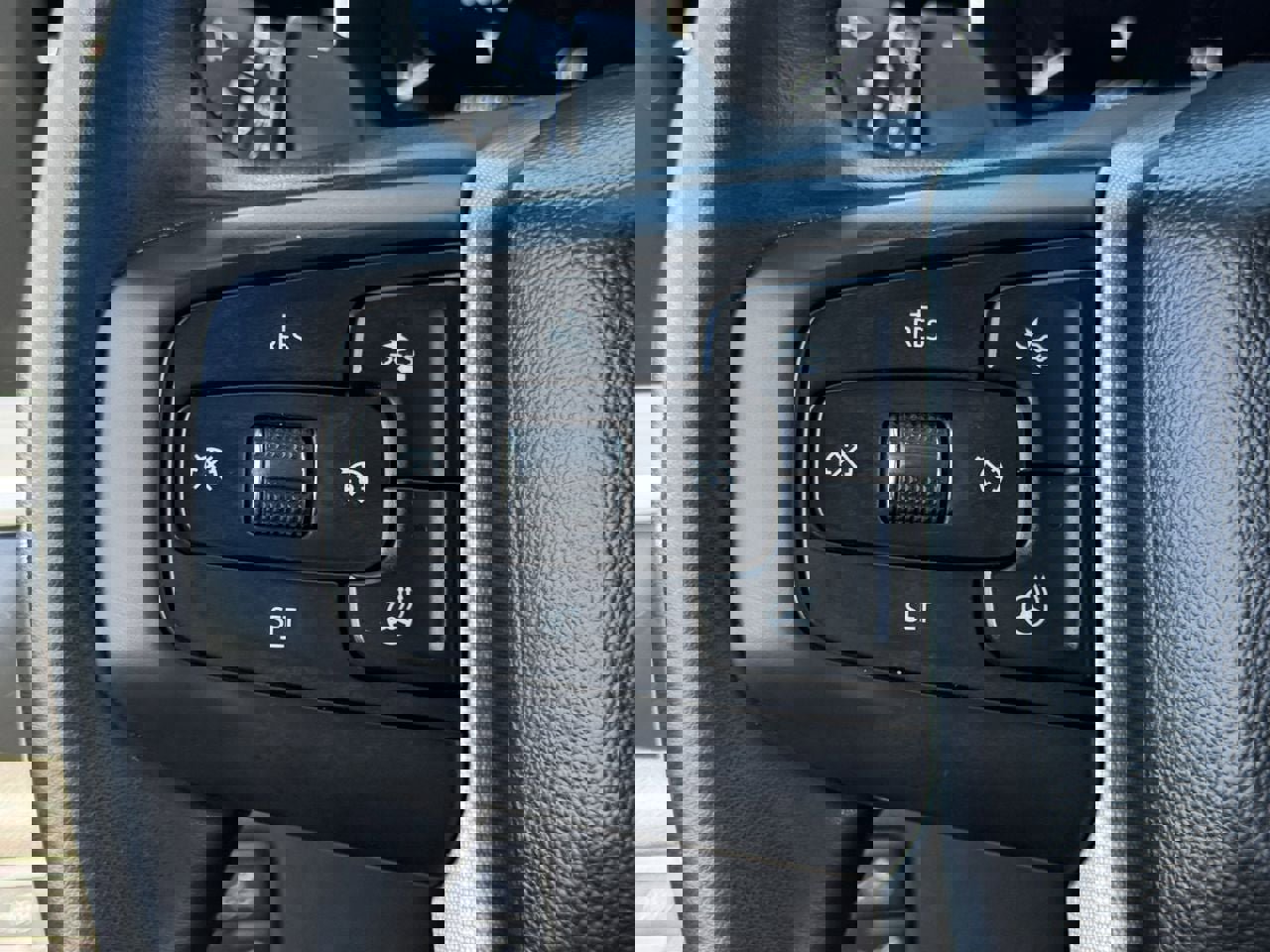 Used 2024 GMC Sierra 1500 SLT w/ SLT Premium Plus Package image 13