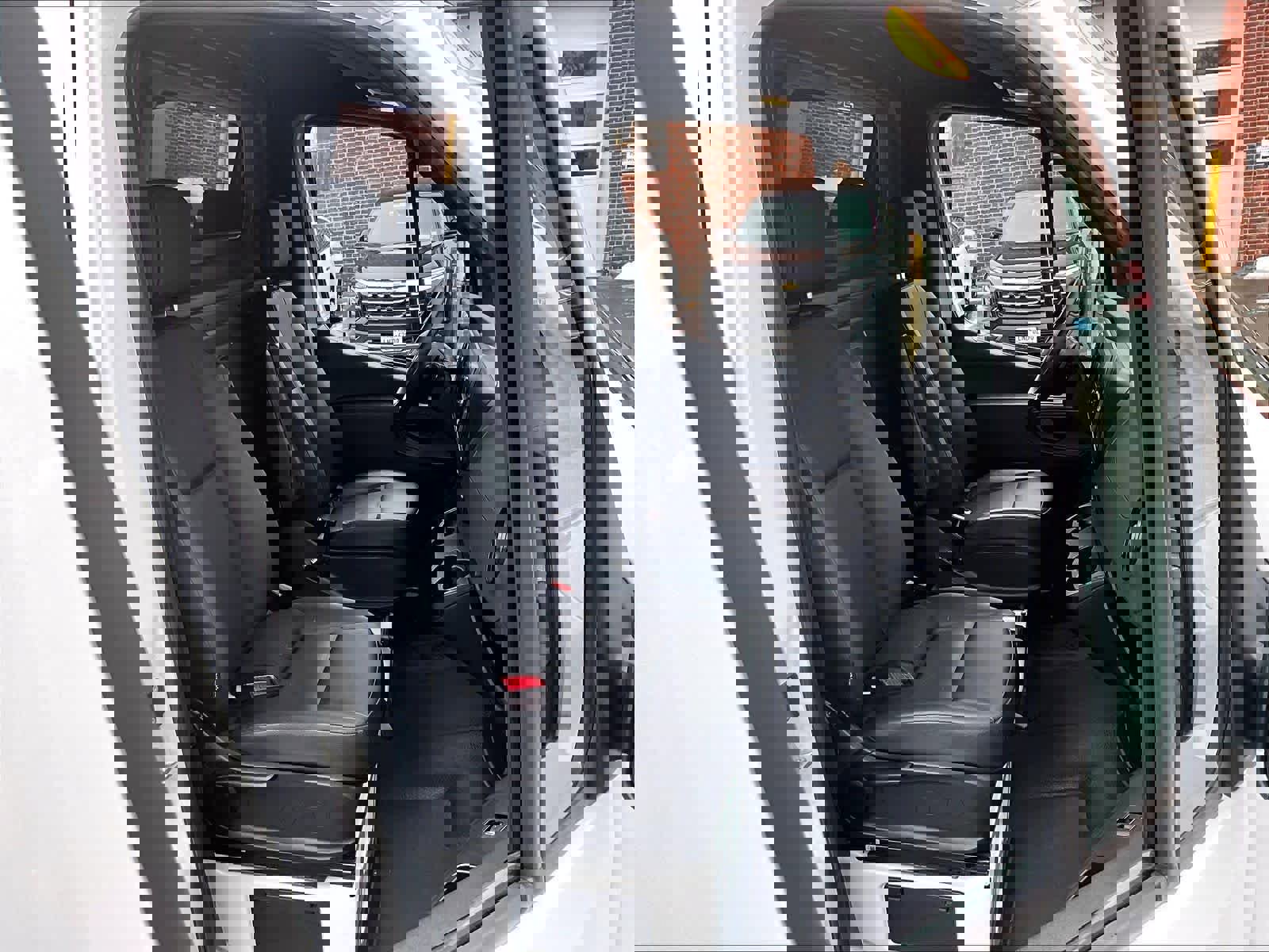 Used 2024 Mercedes-Benz Sprinter 2500 image 11