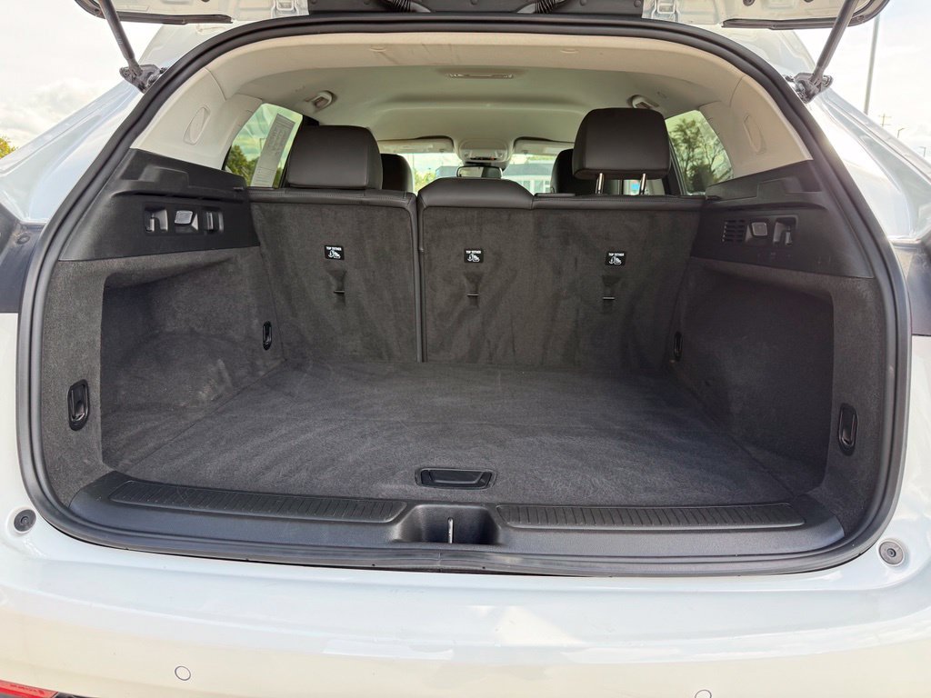 Used 2025 Buick Envision Preferred AWD/4WD image 9