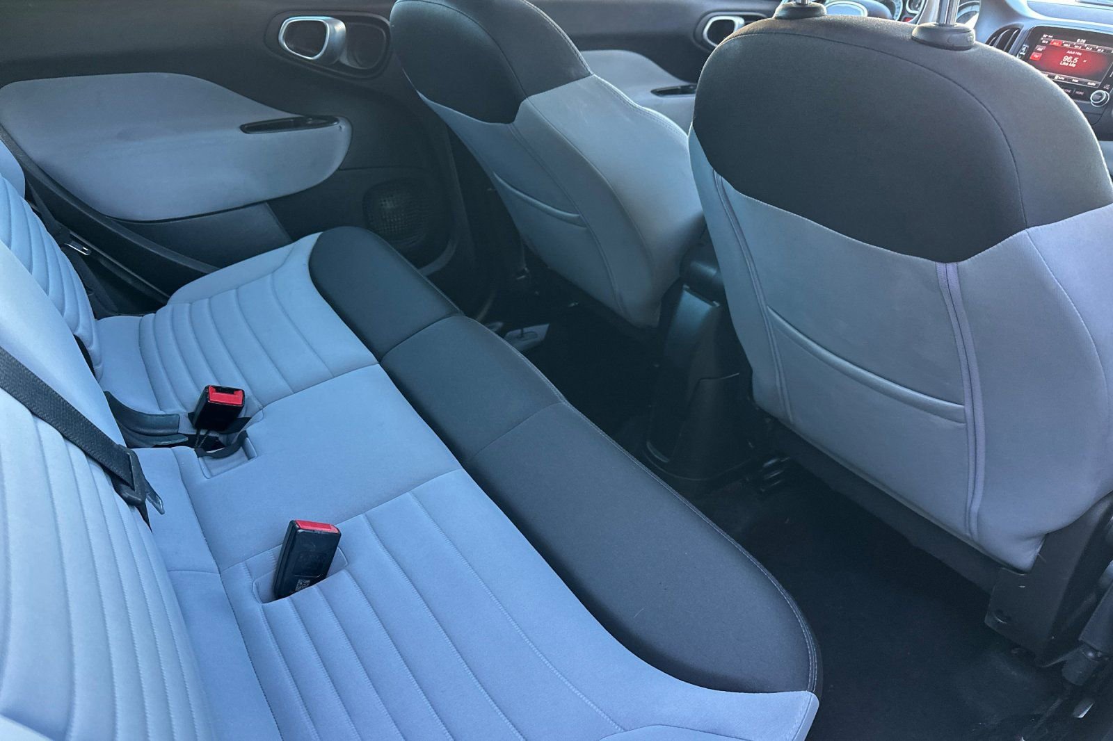 Used 2014 FIAT 500L Easy image 18