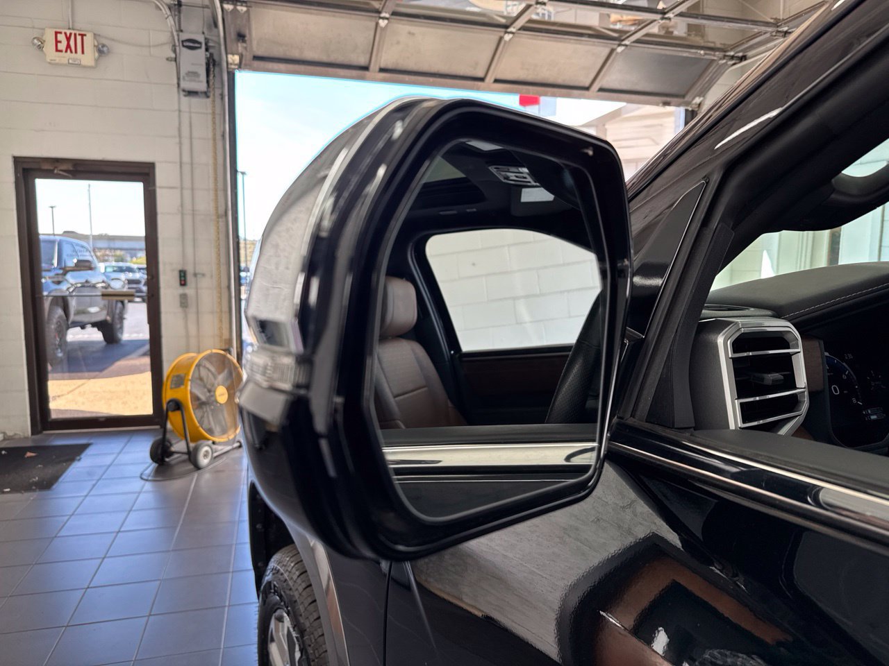 Used 2023 Toyota Tundra 1794 Edition AWD/4WD image 12