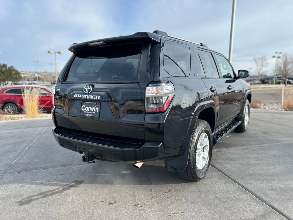 Used 2024 Toyota 4Runner SR5 Premium image 8
