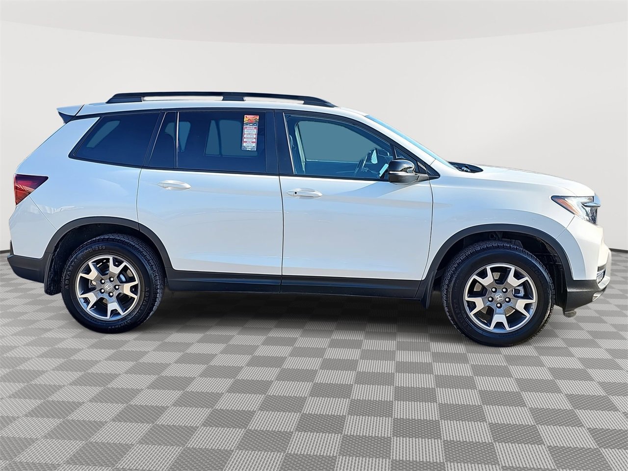 Used 2022 Honda Passport TrailSport image 4