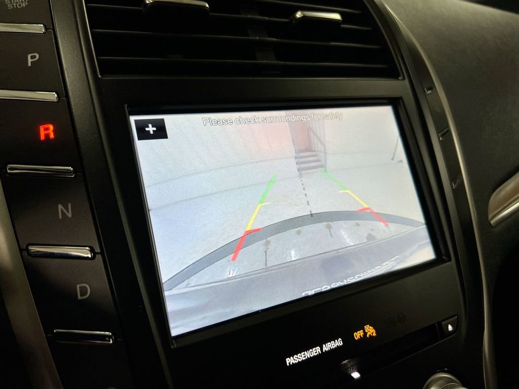 Used 2019 Lincoln MKC Reserve w/ MKC Climate Package image 16