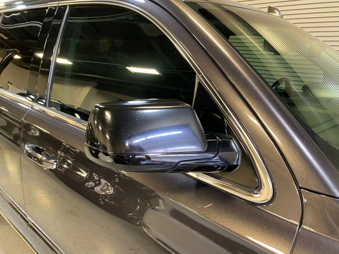Used 2016 Chevrolet Suburban LTZ AWD/4WD image 16