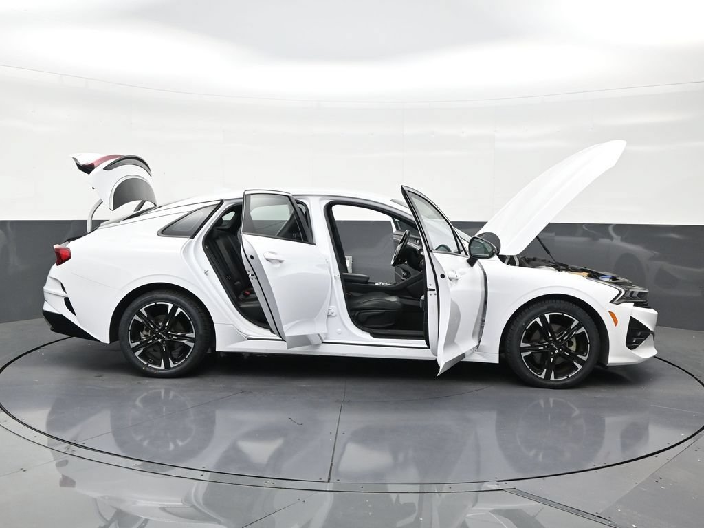 Used 2024 Kia K5 GT-Line w/ GT-Line Premium Package FWD image 29