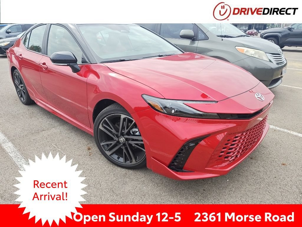 Used 2026 Toyota Camry XSE w/ Premium Package FWD image 1