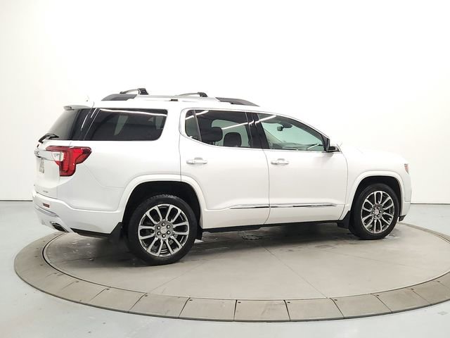 Used 2023 GMC Acadia Denali w/ Denali Ultimate Package AWD/4WD image 7