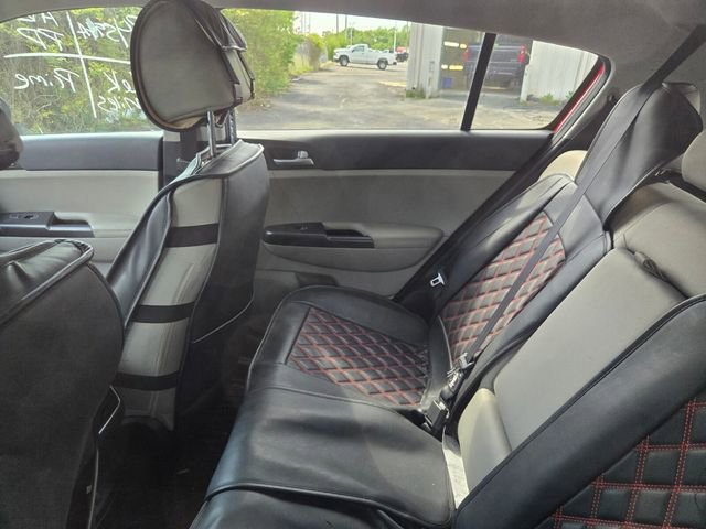 Used 2022 Kia Sportage LX image 8