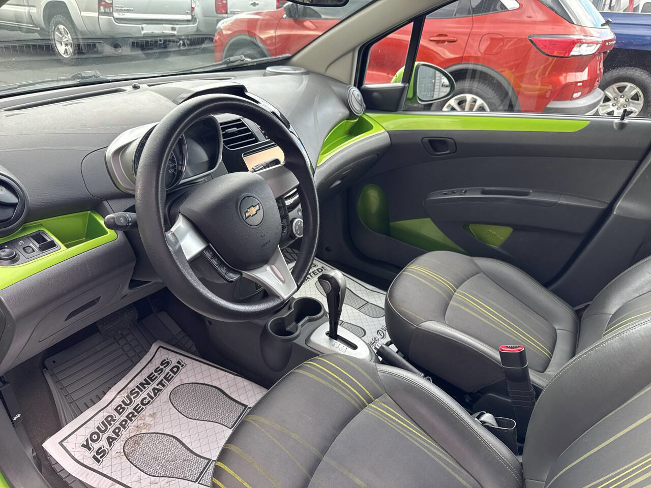 Used 2014 Chevrolet Spark LT FWD image 15