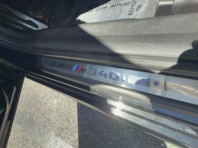 Used 2021 BMW M340i xDrive w/ Premium Package AWD/4WD image 9