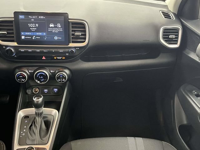 Used 2021 Hyundai Venue SEL FWD image 20