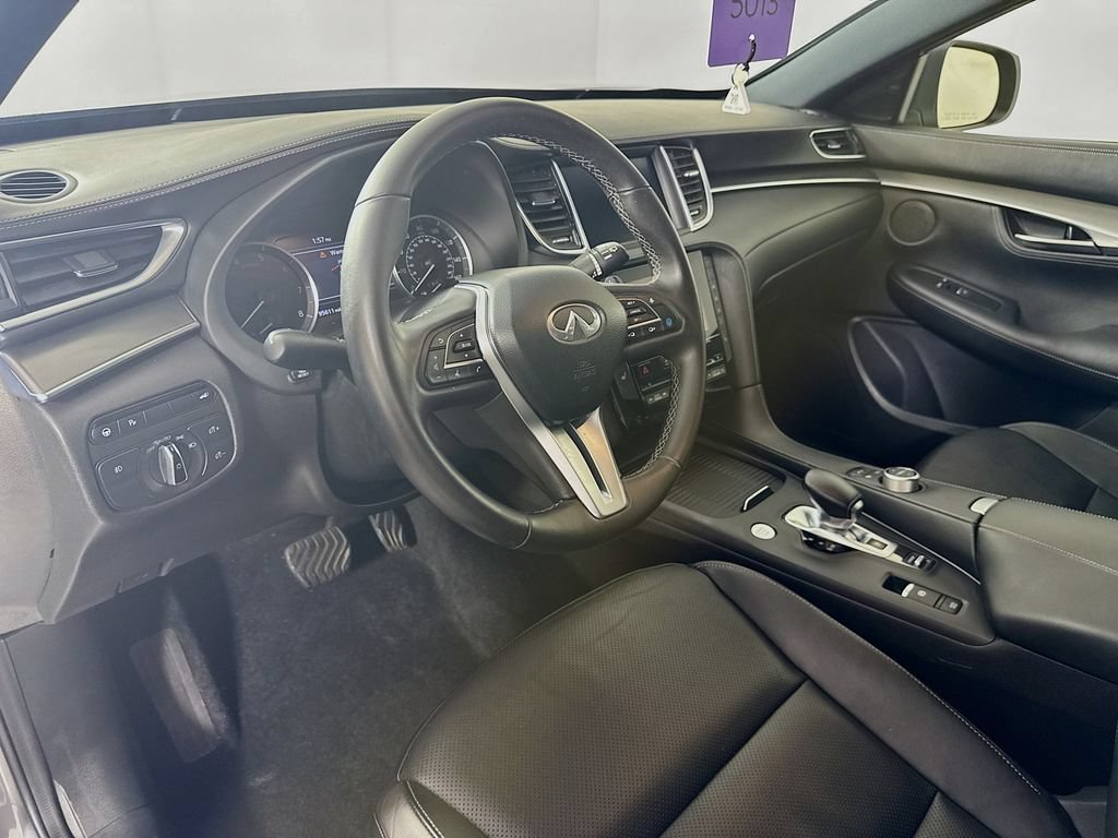 Certified 2023 INFINITI QX55 Luxe w/ Cargo Package AWD/4WD image 11