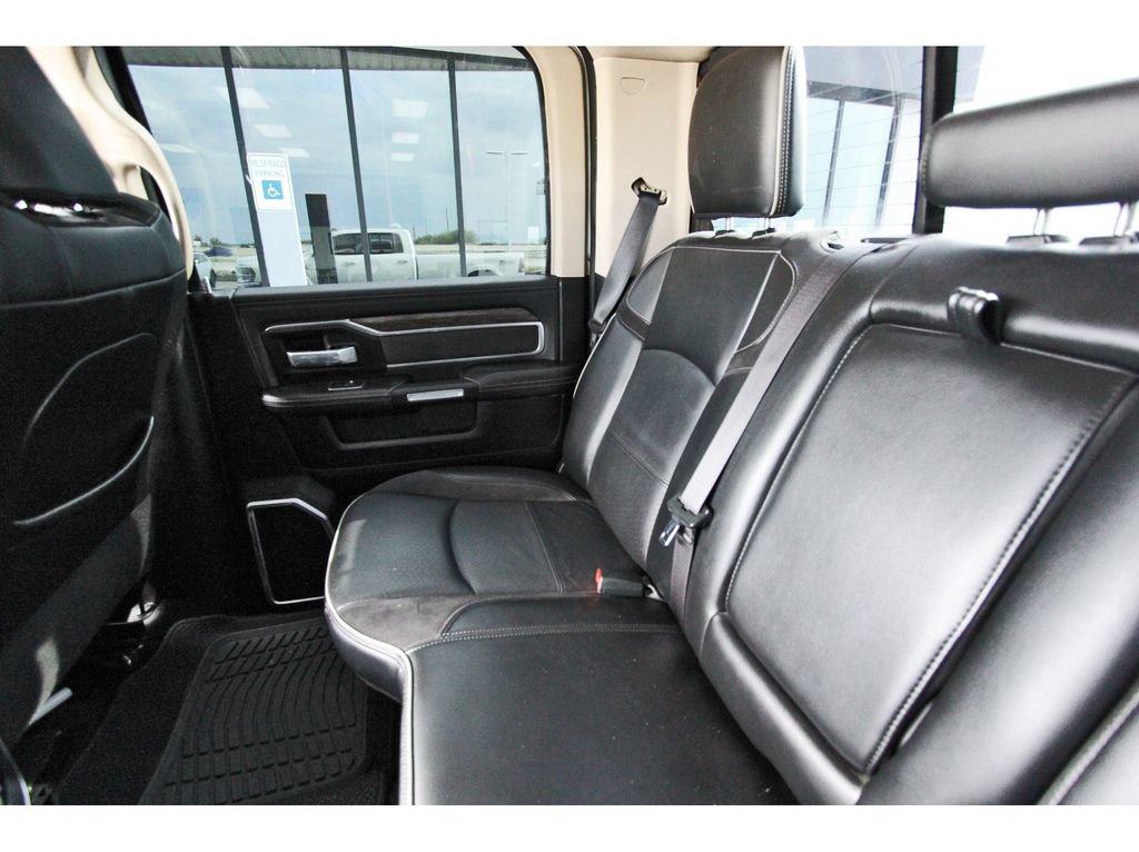 Used 2019 RAM 2500 Laramie AWD/4WD image 12