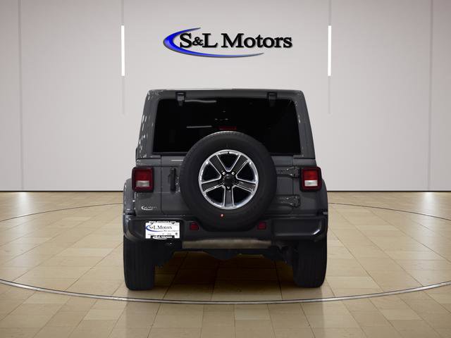 Used 2023 Jeep Wrangler Unlimited Sahara AWD/4WD image 8