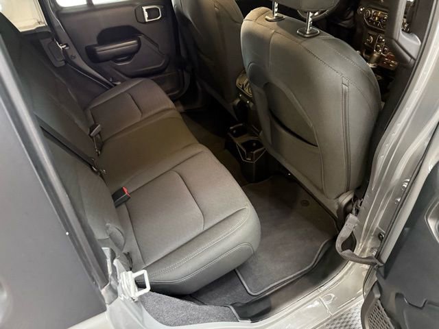 Used 2021 Jeep Wrangler Unlimited Sport S image 36